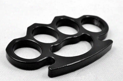 Outdoor Sports Black Thin Steel Brass Knuckle Dusters,self Defense Personal Security Women&#039;s And Men&#039;s Self-defense Pendant