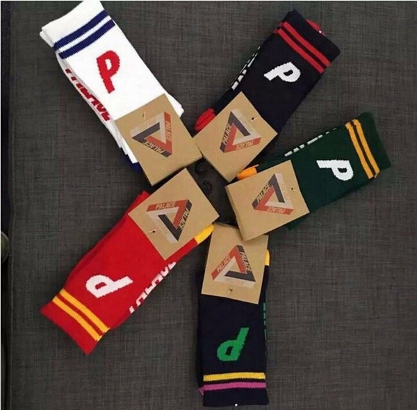 Palace Skateboards Running Outdoor Sports Socks Men Womenn Ew Fashion P Letter Print Striped Cotton 5 Colors Hip Hop Streetwear Socks