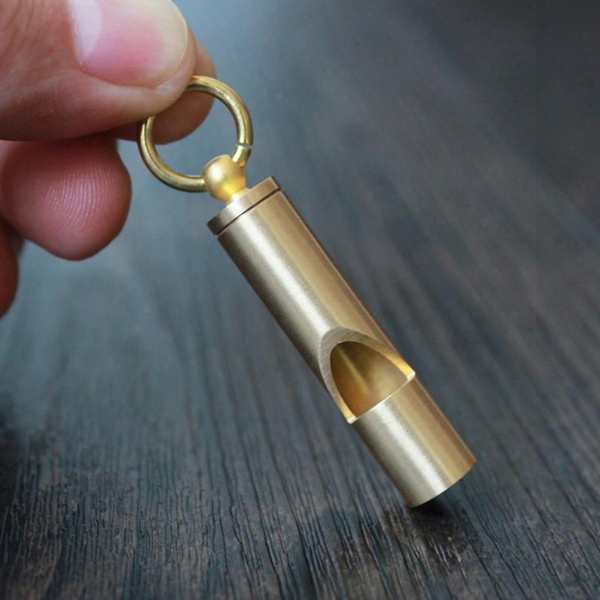 Mini Survival Loud Version Portable Brass Emergency Whistle Classic Edc Tool Collection Whistle With Key Chain A368