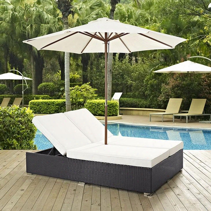 Convene Collection Eei-2180-exp-whi-set 82.5" Double Outdoor Patio Chaise With Umbrella Polished 201 Stainless Steel Legs Aluminum Frame Uv And Water