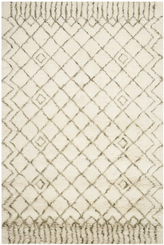 Casablanca Rug In Ivory & Green Design By Safavieh